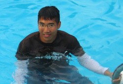 t-shirt in pool