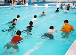 SURVIVAL, POOL, SURVIVAL SWIMMNG CLASS
Practice survival swimming first in a pool 4